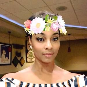 Meet your Posher, Lauryn